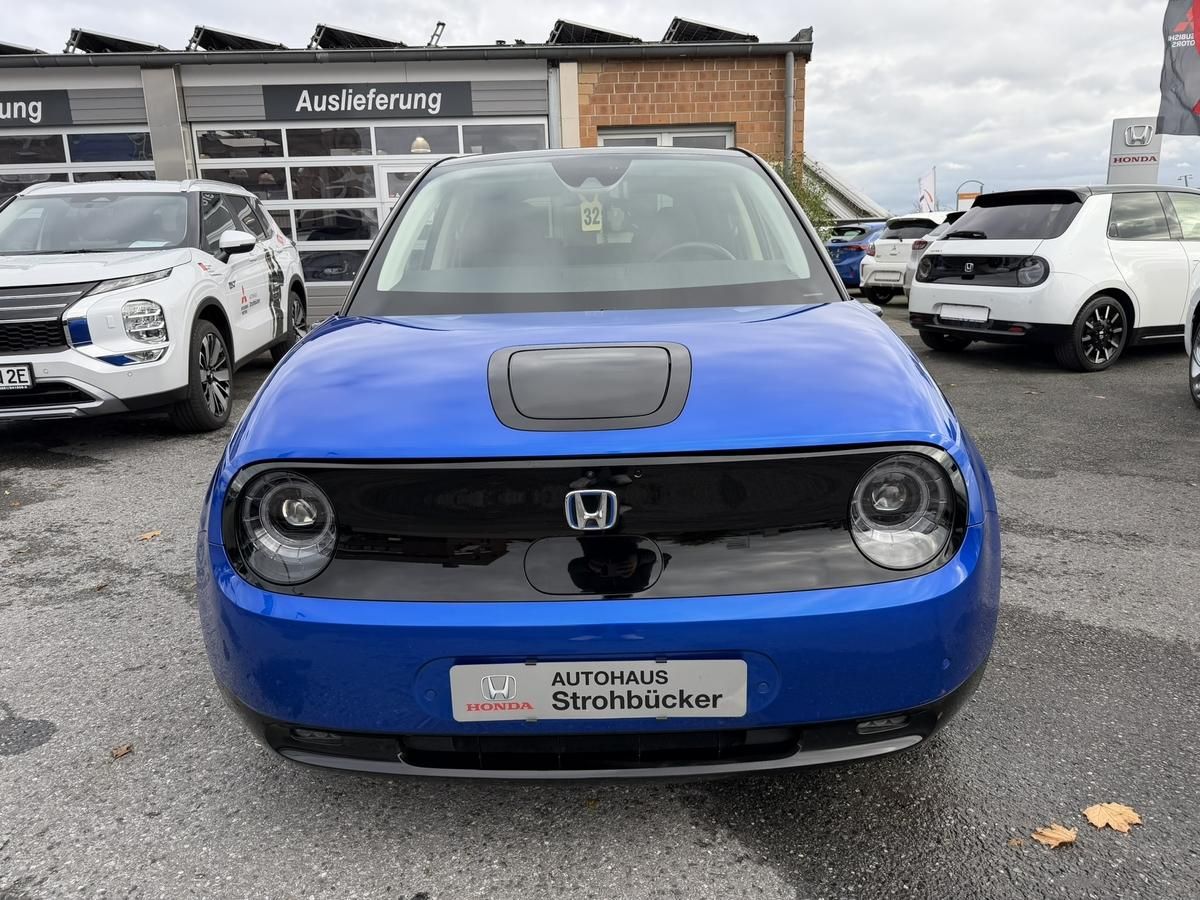 Honda e Advance (17")