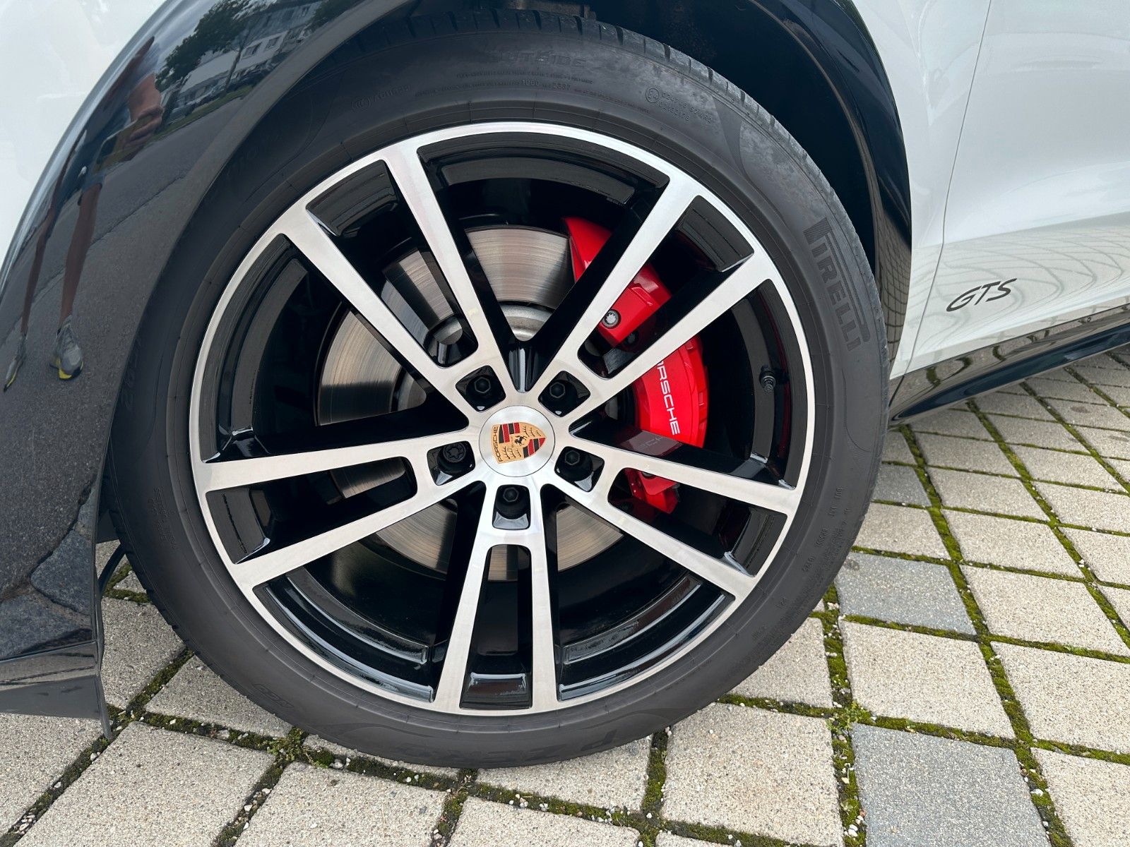 Porsche Cayenne GTS ACC,PANO,BOSE,LUFT,AHK,SPORTCRP,Usw