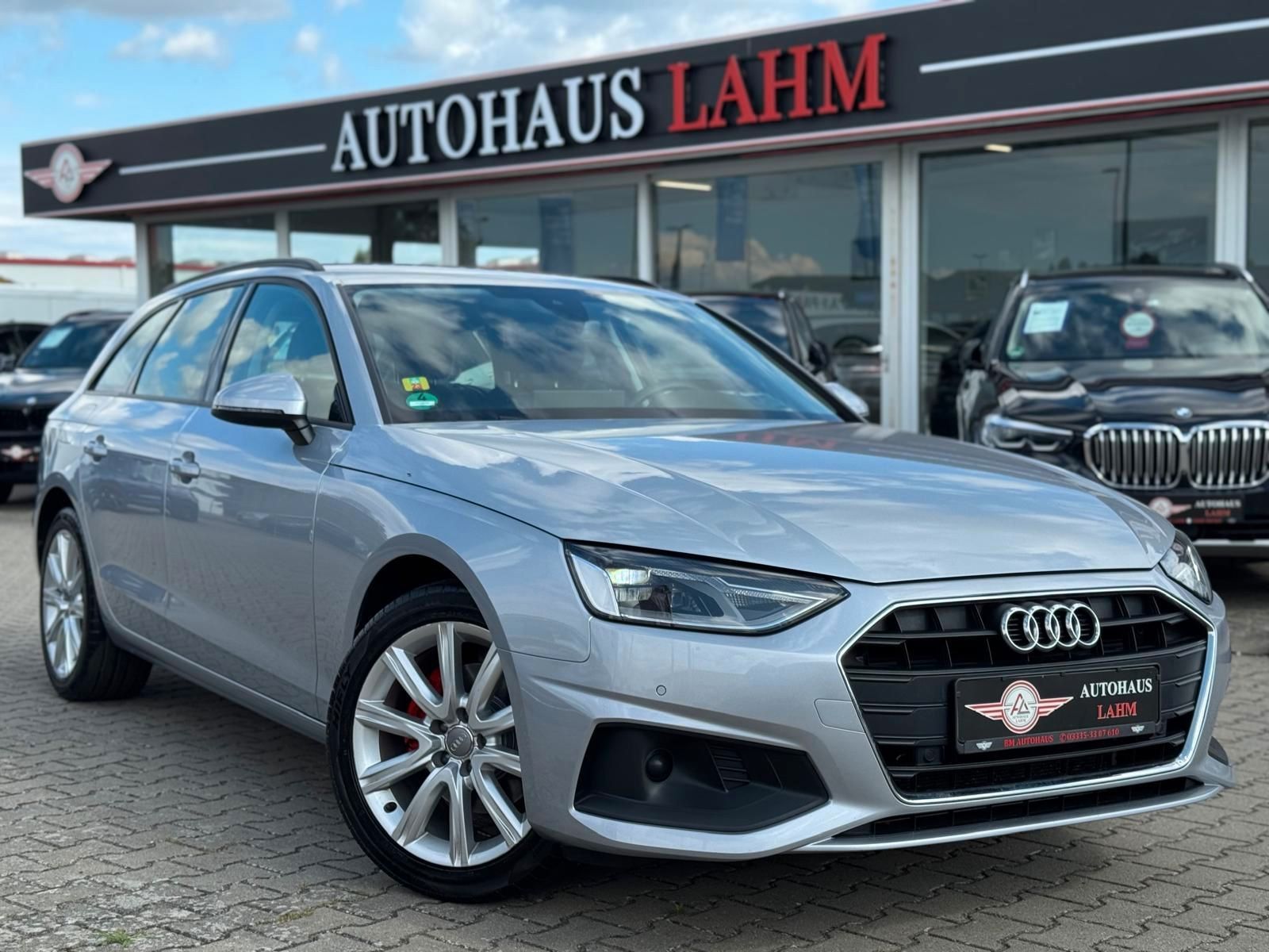 Audi A4 Avant 35 TDI S-TRONIC - Samsaru's Car Outlet