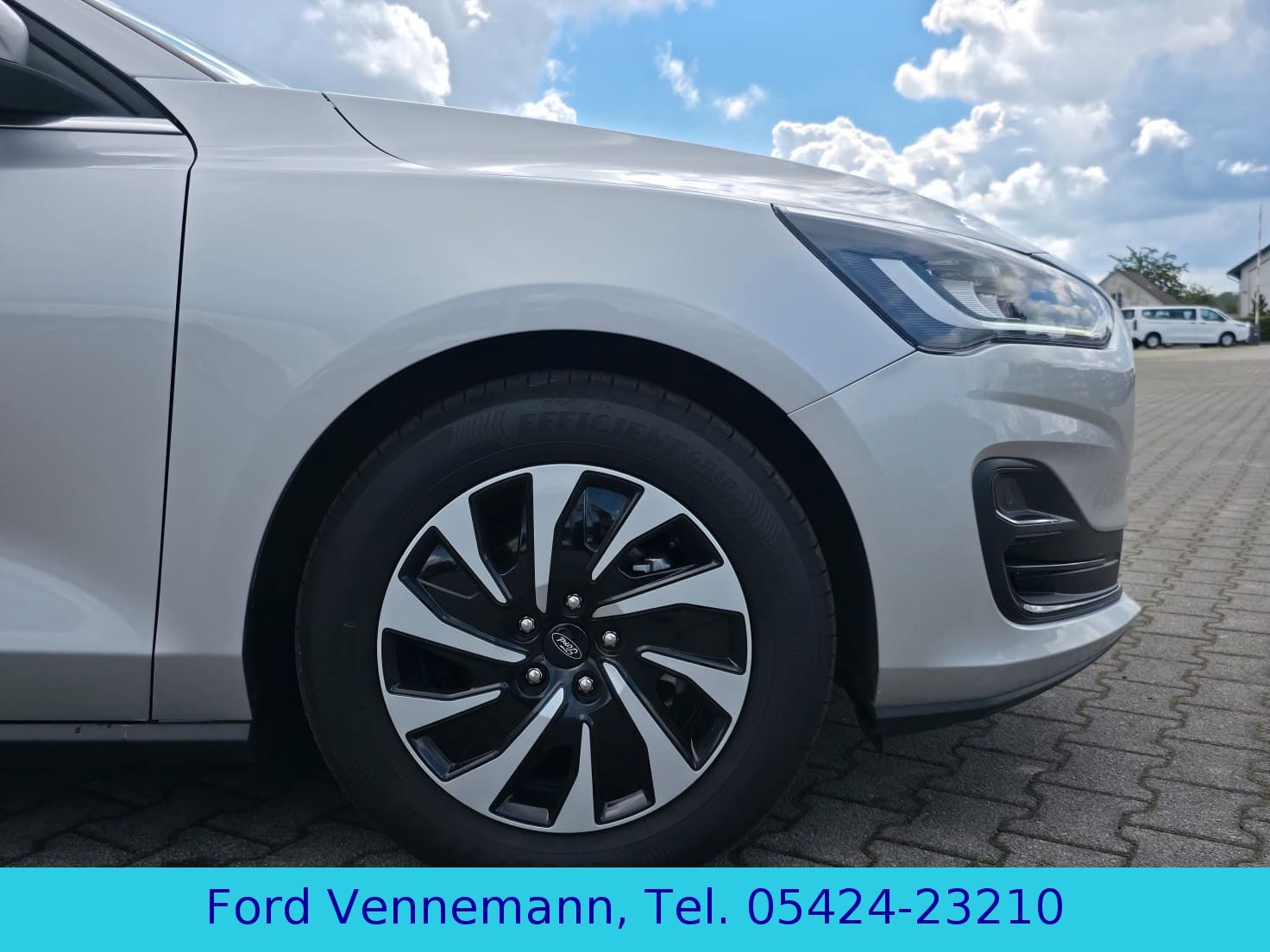 Ford Focus 1.0 EB Turnier Titanium X*iACC*TWA*4J.FGS*