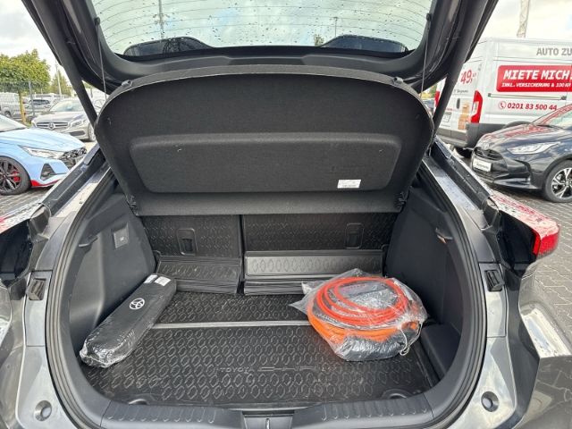 Toyota C-HR Plug-In Hybrid Team Deutschland 2.0 LED - S