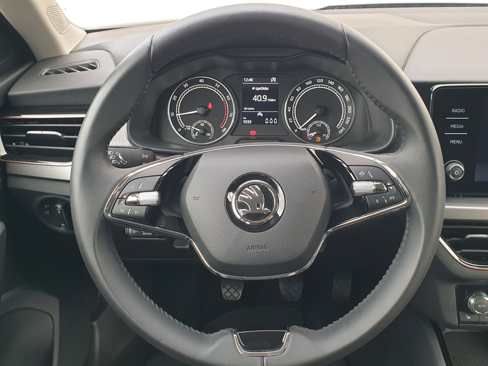 Skoda Kamiq Style - Samsaru's Car Outlet
