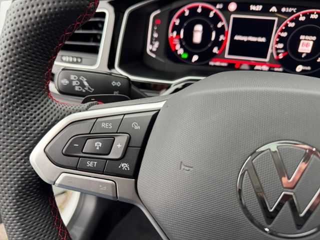 Volkswagen Polo GTI 2.0TSI DSG LED Navi ACC App Pano