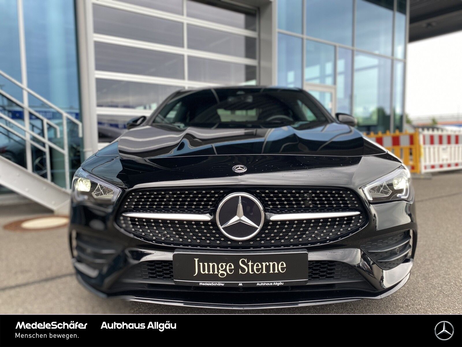 Mercedes-Benz CLA 250 4MATIC Coupé AMG - Samsaru's Car Outlet