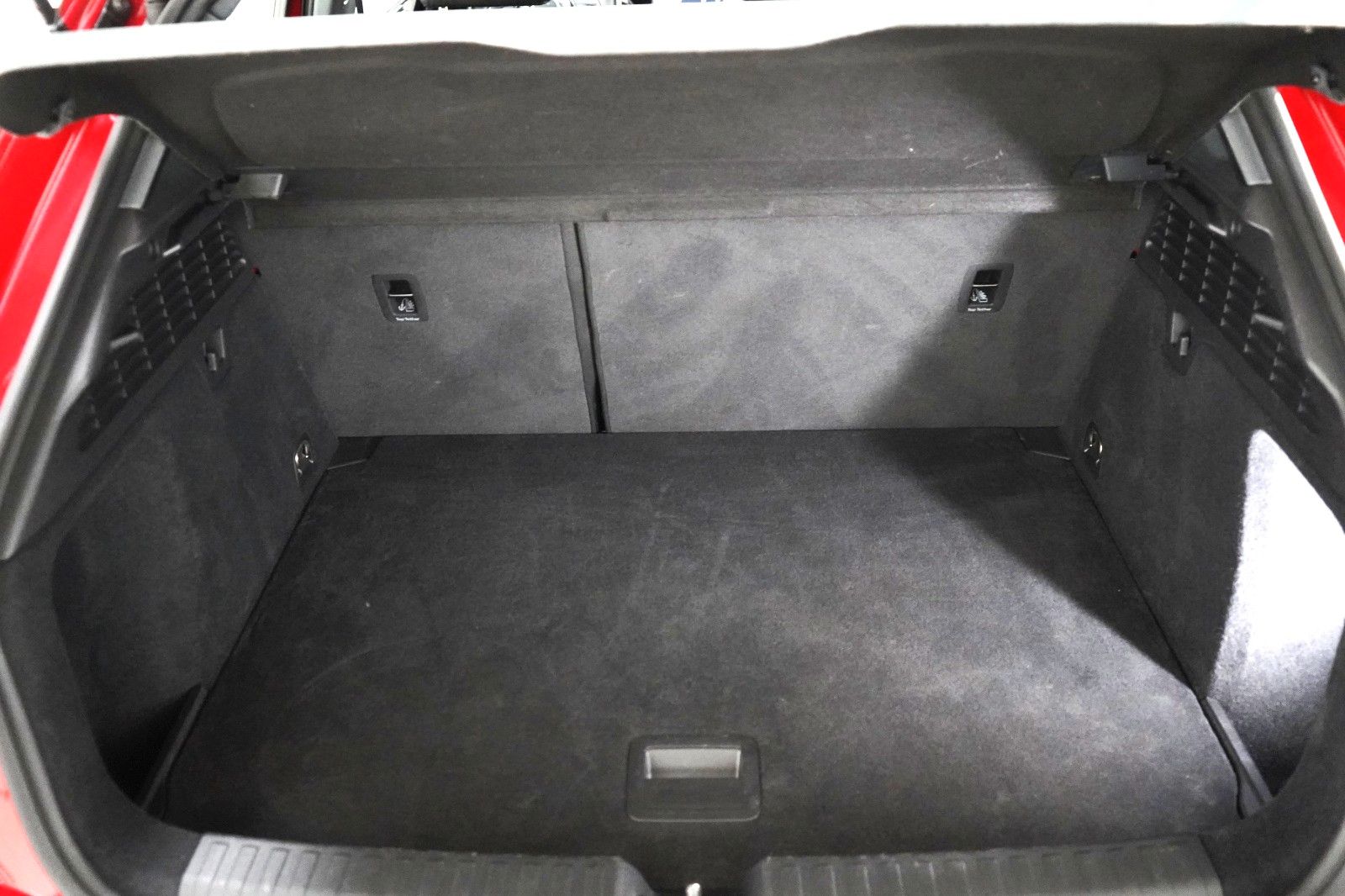 Audi A3 30 TFSI Advance - Samsaru's Car Outlet