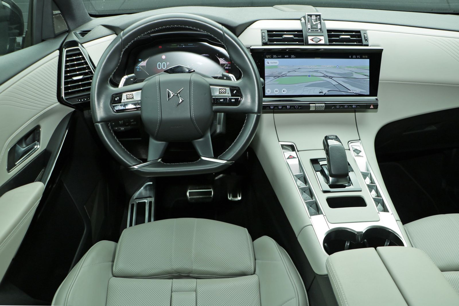 DS Automobiles DS7 Crossback 1.6 Hybrid 4x4 Navi/ Sitzh./ Focal