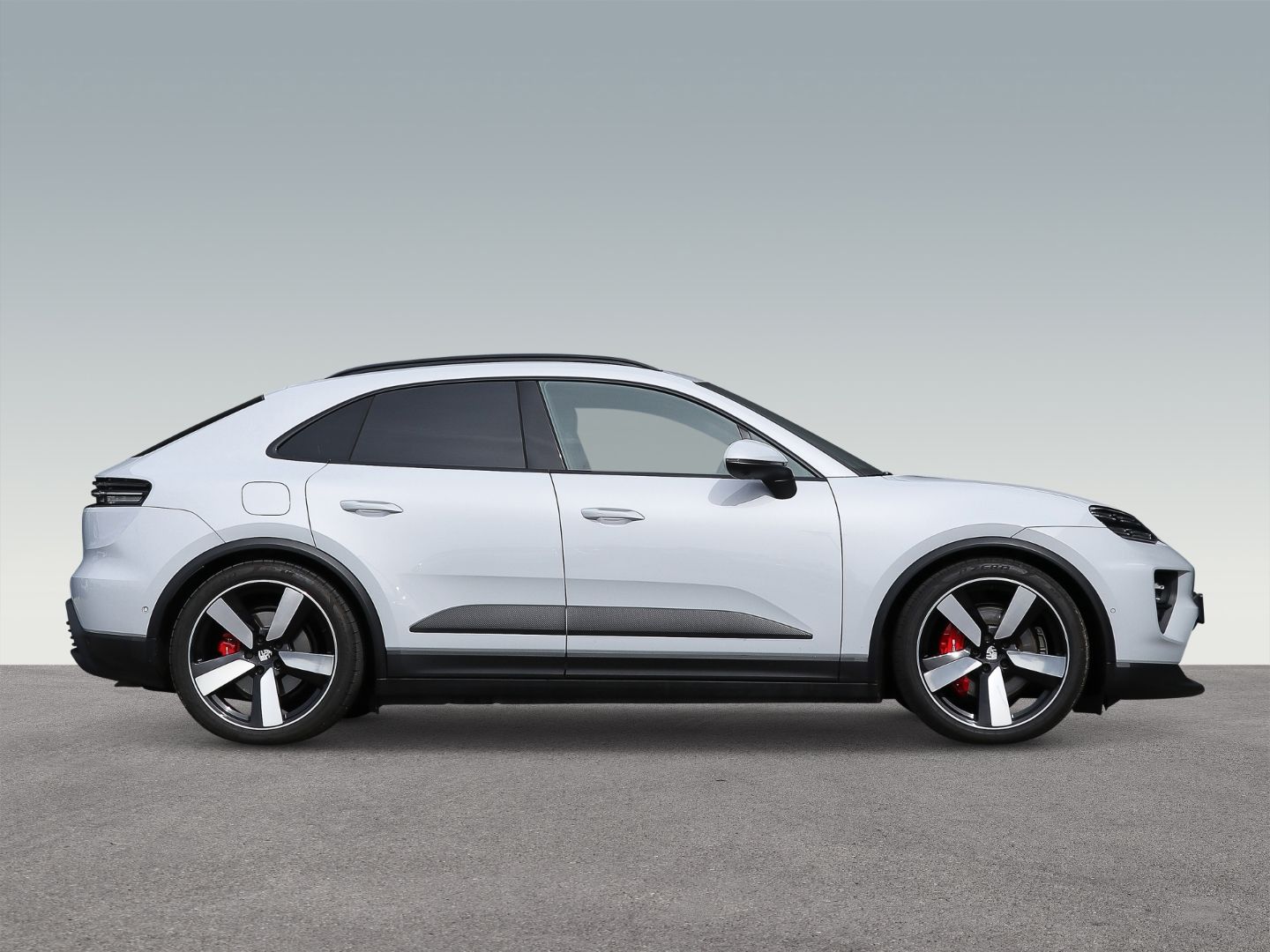 Porsche Macan 4S Burmester HA-Lenkung InnoDrive 22-Zoll