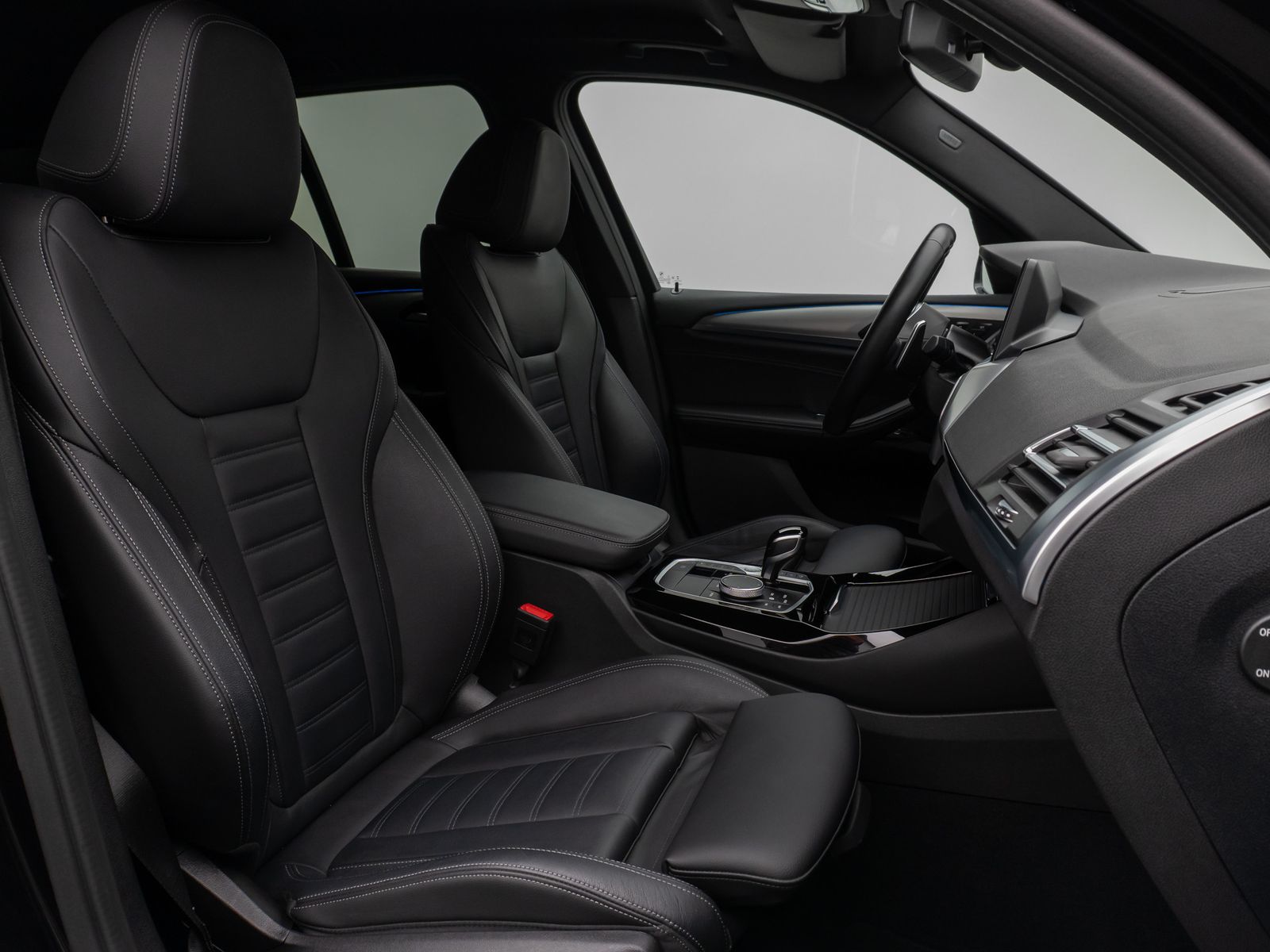 BMW X3 xD30e M Sport - Samsaru's Car Outlet