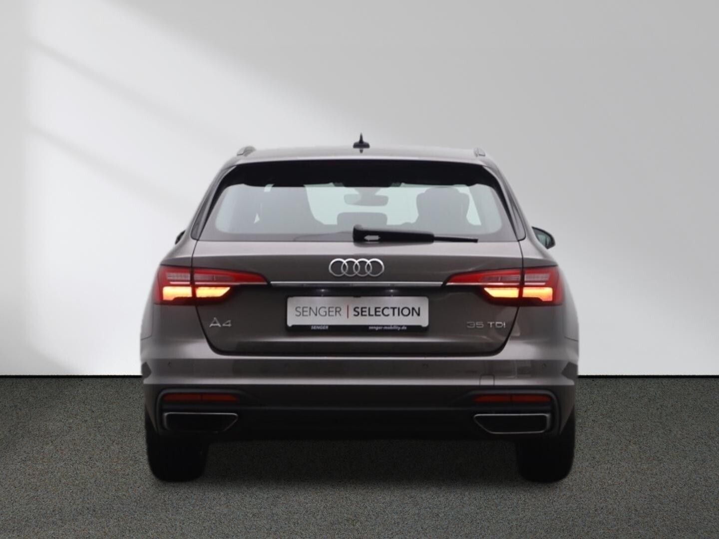 Audi A4 Avant 35 TDI S tronic - Samsaru's Car Outlet