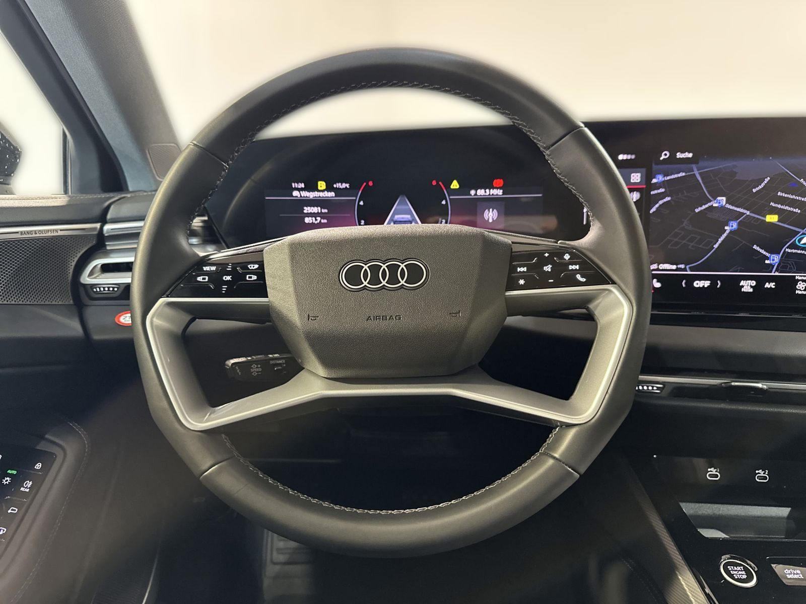 Audi A6 Avant 40 TDI QUATT S LINE MATRIX+AHK+PANO+B&O