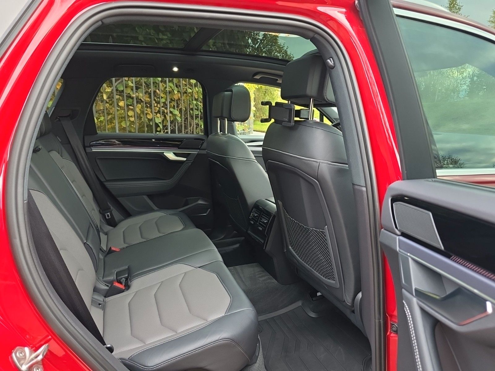 Volkswagen Touareg 3.0 TDI 210 kW 4Motion R-Line Wankstab.