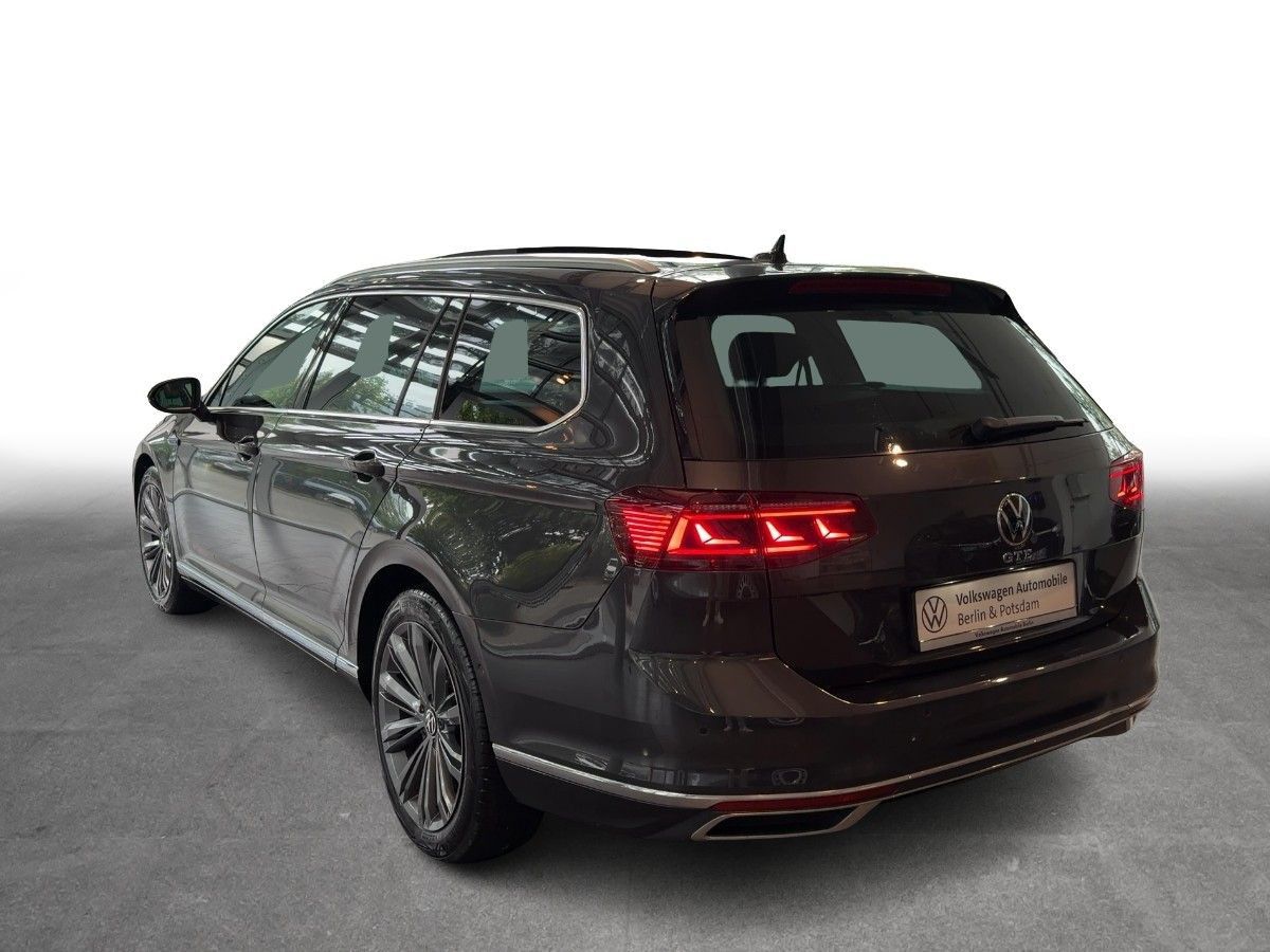 Volkswagen Passat Variant 1.4TSI DSG GTE STHZG P-DACH KAMER