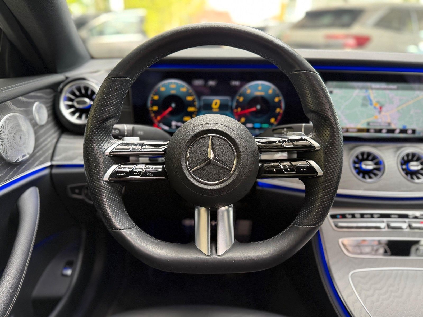 Mercedes-Benz E 300 Coupe AMG - Samsaru's Car Outlet