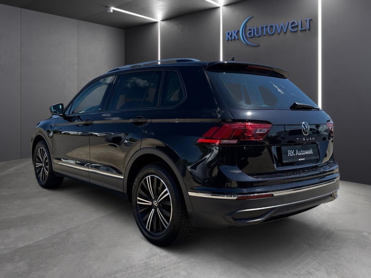 Volkswagen Tiguan Active 1.5 TSI - Samsaru's Car Outlet