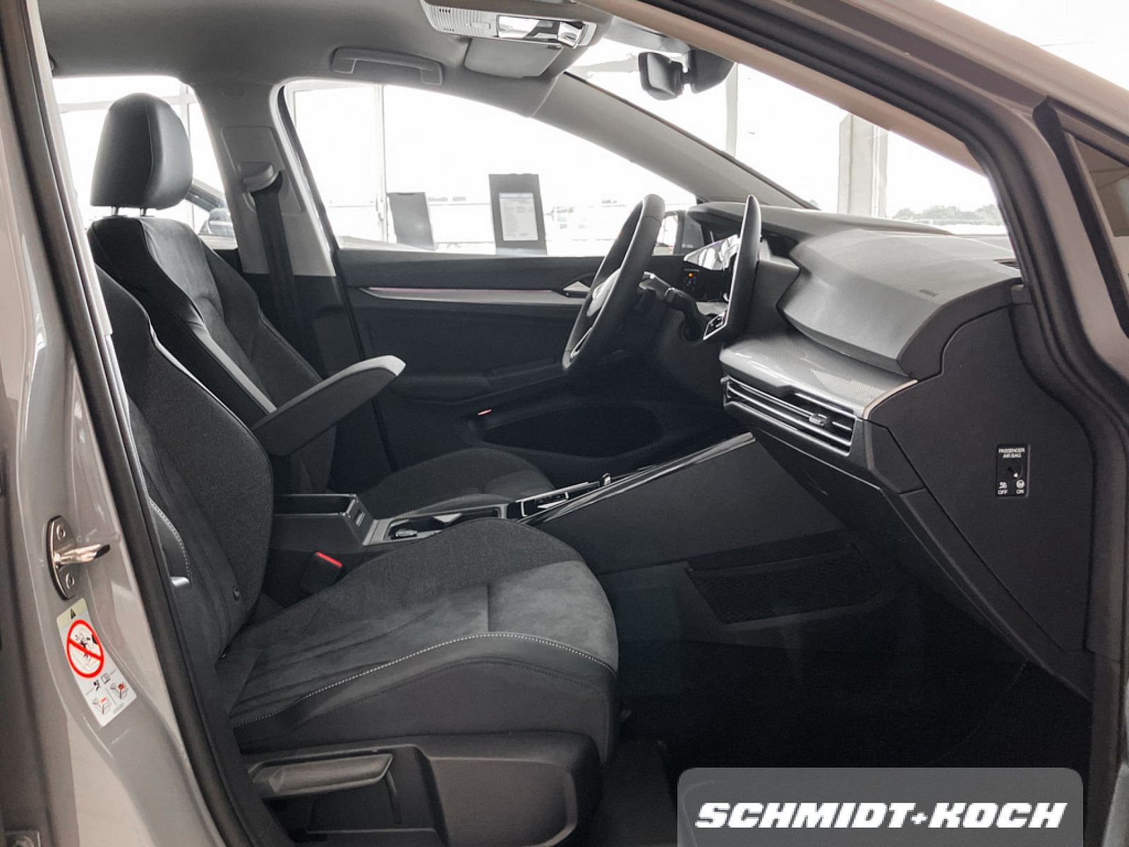 Volkswagen Golf VIII 1.5 eTSI Style DSG Head-up Navi PDC
