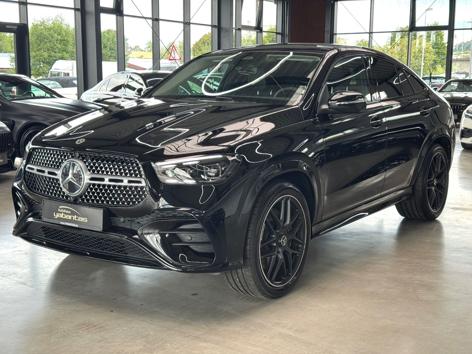 Mercedes-Benz GLE 450 d 4M Coupe AMG AIRMATIC AHK Pano DISTRON