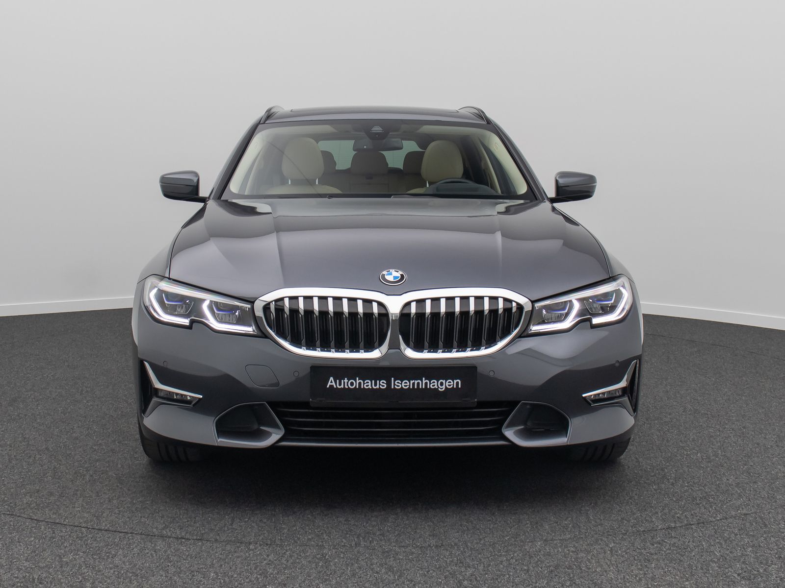 BMW 320d Luxury Line - Samsaru's Car Outlet