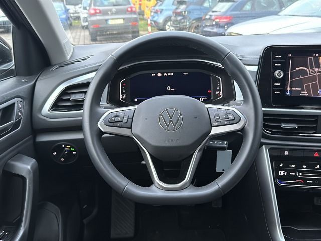 Volkswagen T-Roc Life 1.0 TSI - Samsaru's Car Outlet