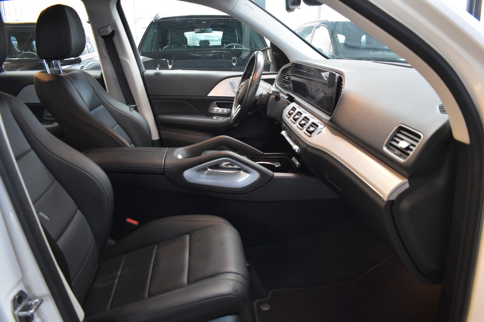 Mercedes-Benz GLE 350 e 4Matic*LEDER*KAMERA*AHK*LED*WIDESCREEN