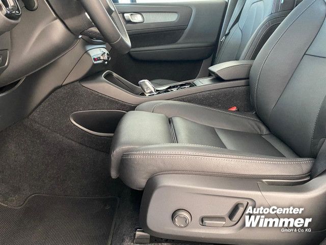 Volvo XC40 B4 Ultra Dark - Samsaru's Car Outlet