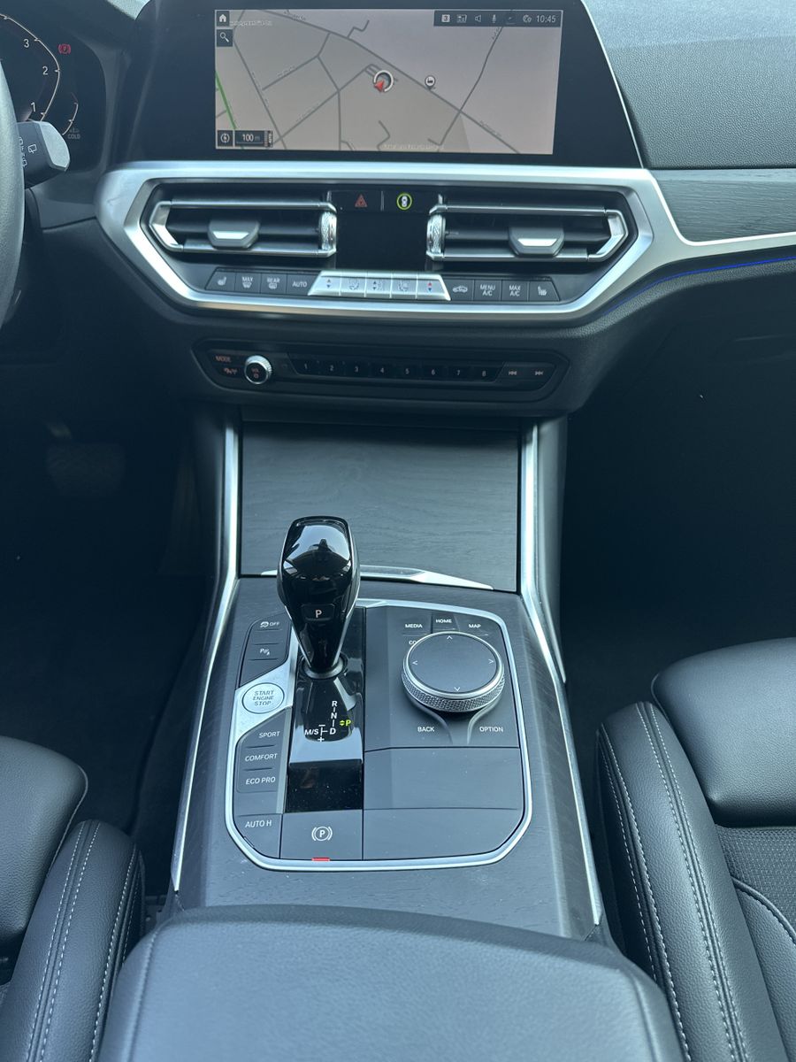 BMW 320d Touring Sport-Line - Samsaru's Car Outlet