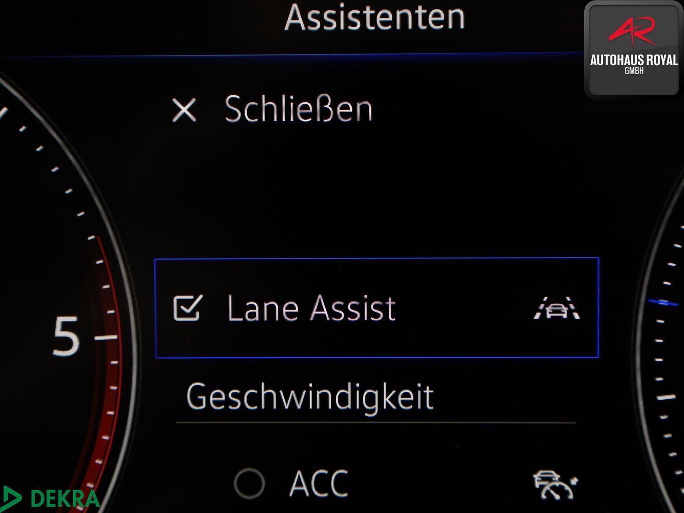 Volkswagen Touareg 3.0 TDI 4M R LINE STANDHZ,DYNAUDIO,360°