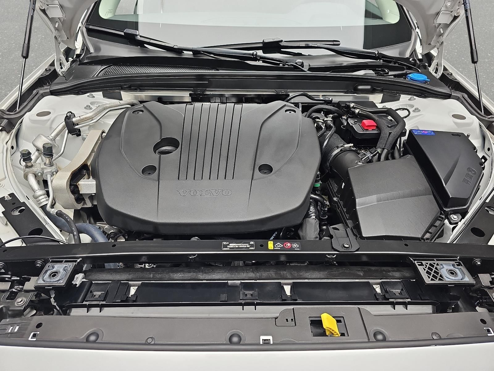 Volvo S60 B4 AUTO. CORE NAVI LED GOOGLE KAMERA LM17