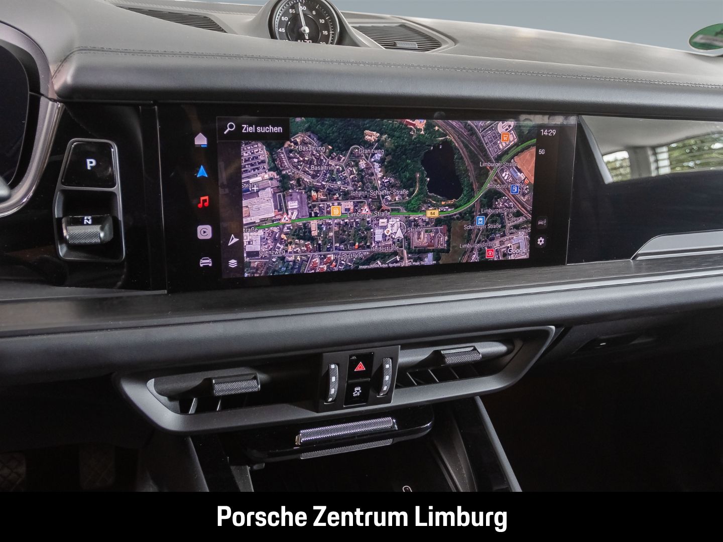 Porsche Cayenne E-Hybrid Coupe Black Edition Burmester