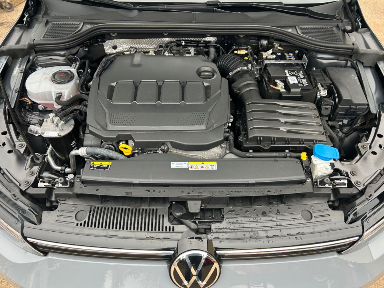 Volkswagen Golf 8 2.0 Variant Style DSG - Samsaru's Car Outlet