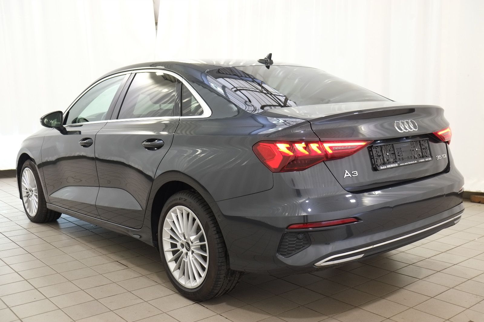 Audi A3 Lim. 35 TDI s tronic advan Pano Navi HeadUp