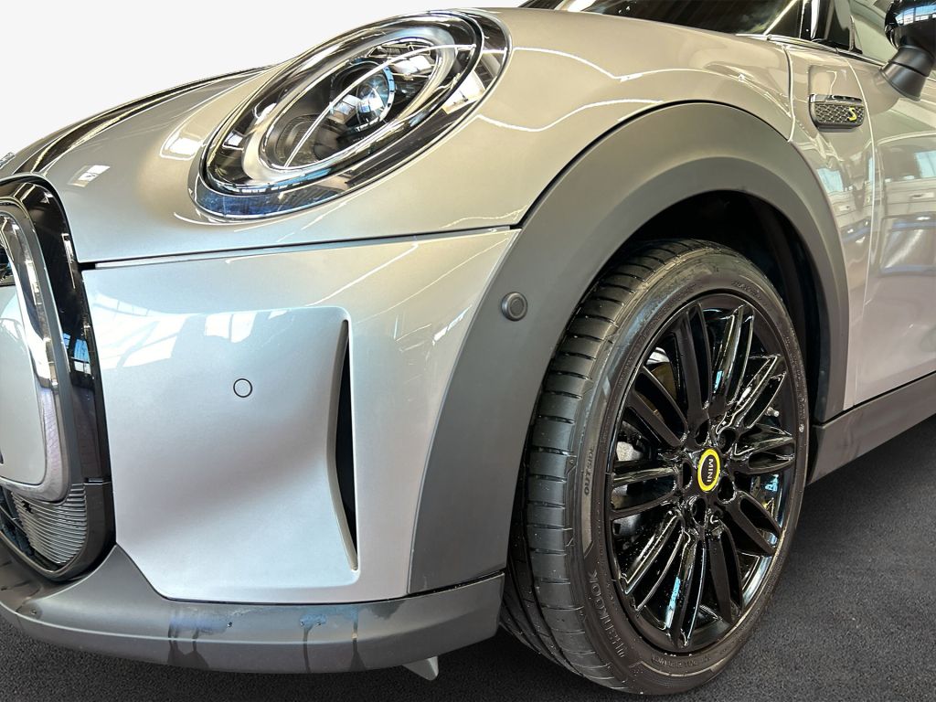 MINI Cooper SE MINI Yours Trim - Samsaru's Car Outlet