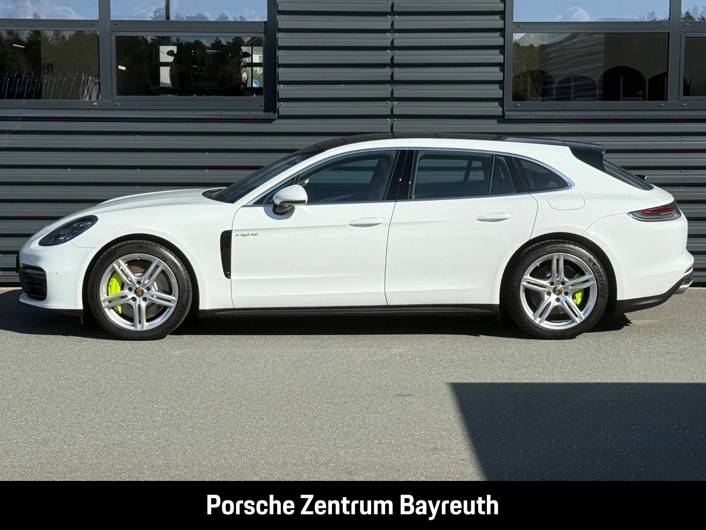 Porsche Panamera Sport Turismo 4S E-Hybrid *NACHTSICHT*