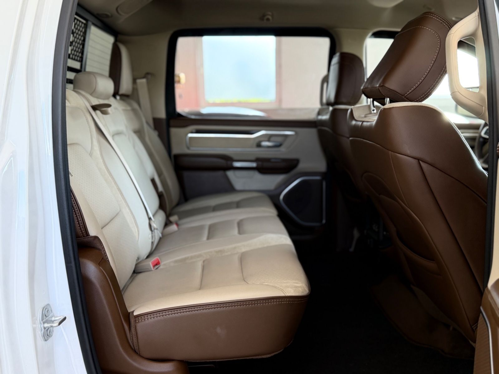 Dodge RAM/LIMITED/BIG SCREEN/