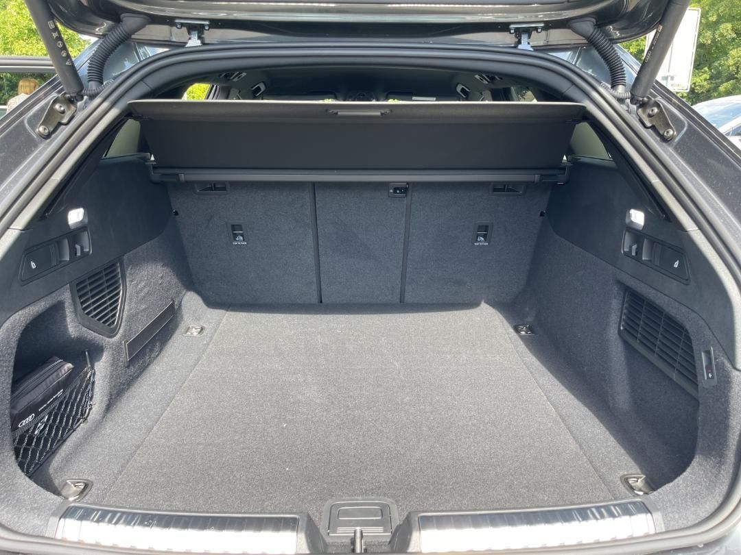 Audi A5 Avant TFSI 150 kW S Line 360,AHK,Kamera,LED
