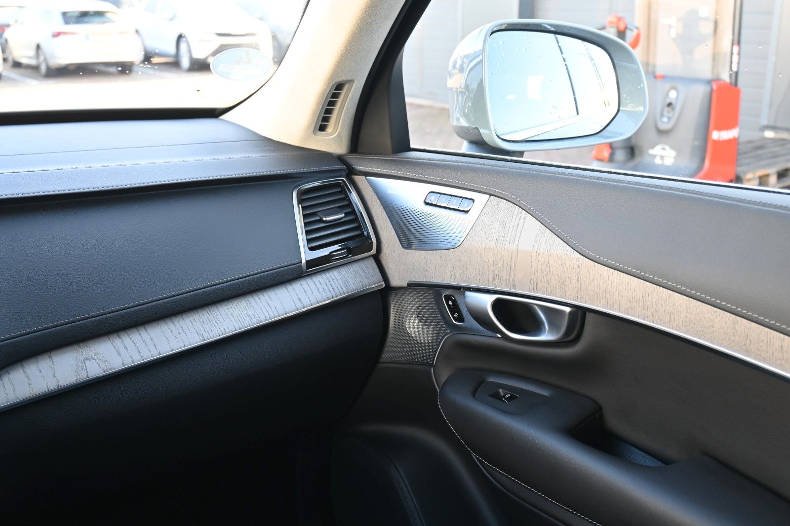 Volvo XC90 B5D AWD Ultimate Bright*LED*PANO*STHZ*360*