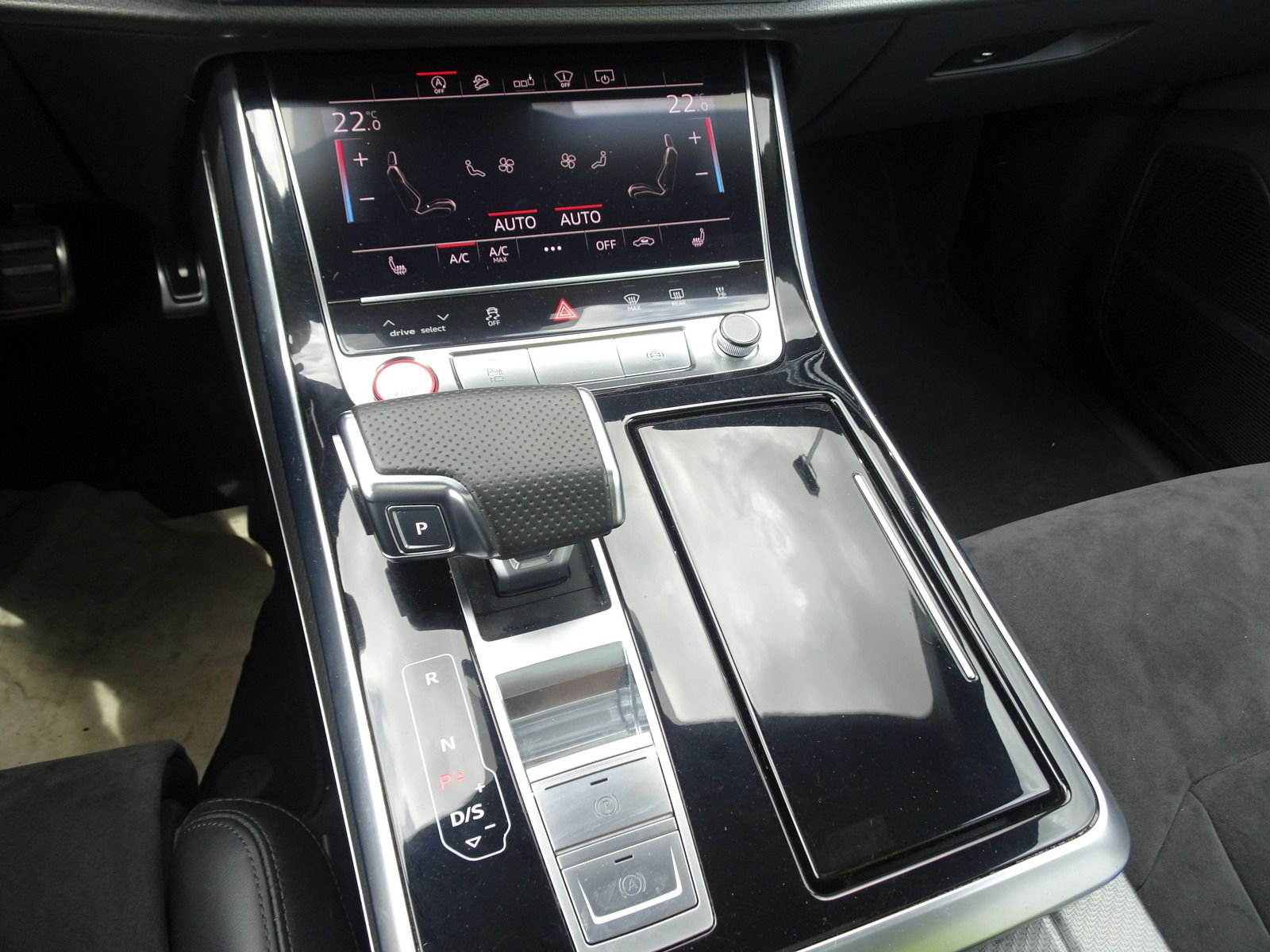 Audi RSQ8 4.0 TFSI quattro Matrix Sportaga Sthzg Pano