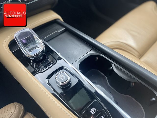 Volvo XC90 T8 PLUS BRIGHT AWD - Samsaru's Car Outlet
