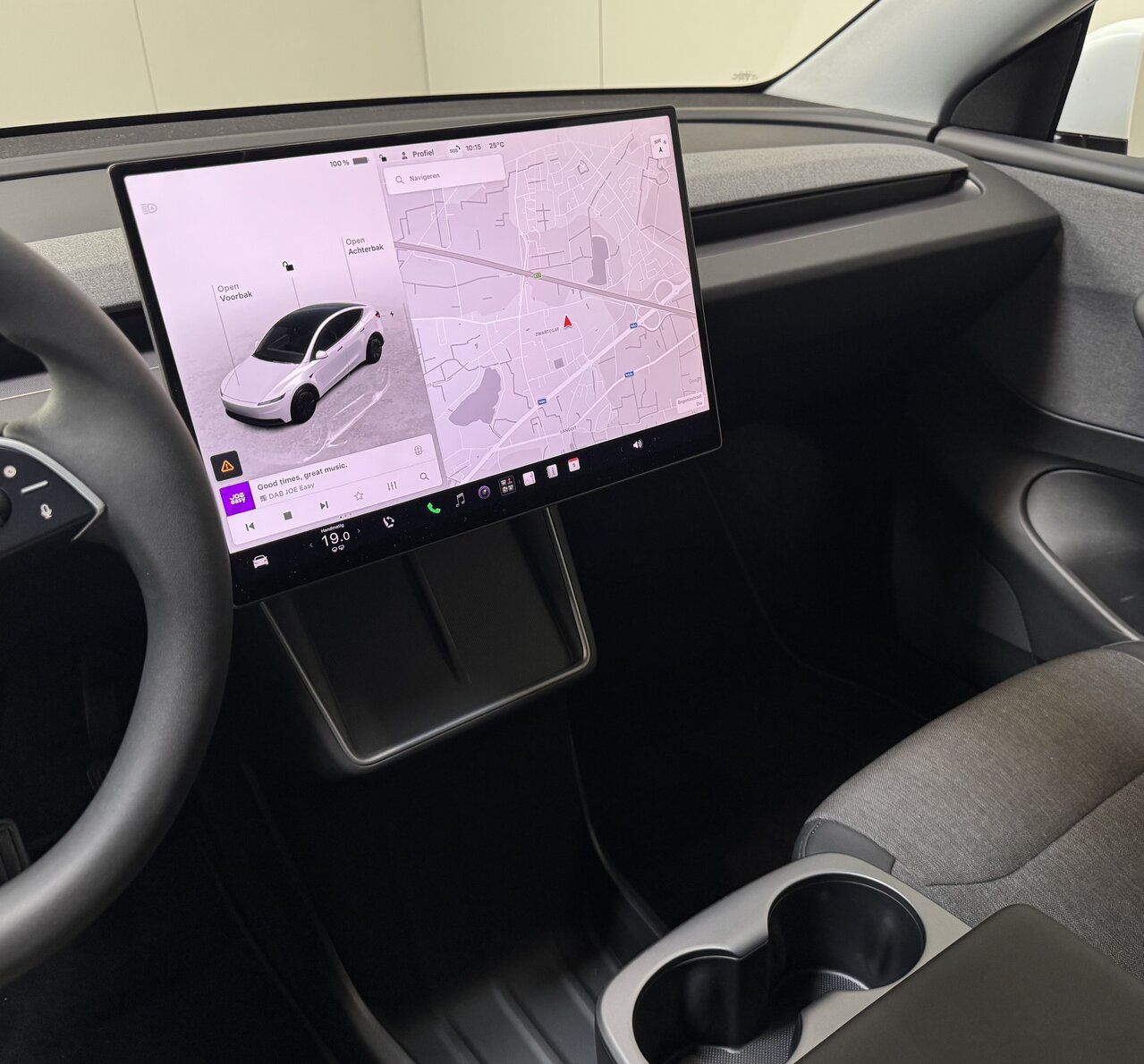 Tesla Model Y  Standard Range - 450 Km Range! Topstaat