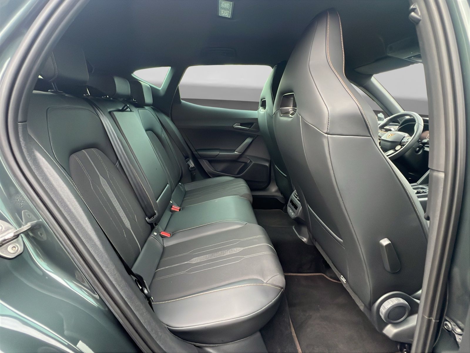 Cupra Formentor 1.4 eHybrid VZ MSPORT-SITZE KAMERA LM1