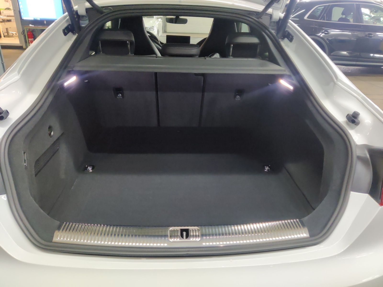 Audi A5 Sportback S-Line virtual cockpit B&O HuD AHK