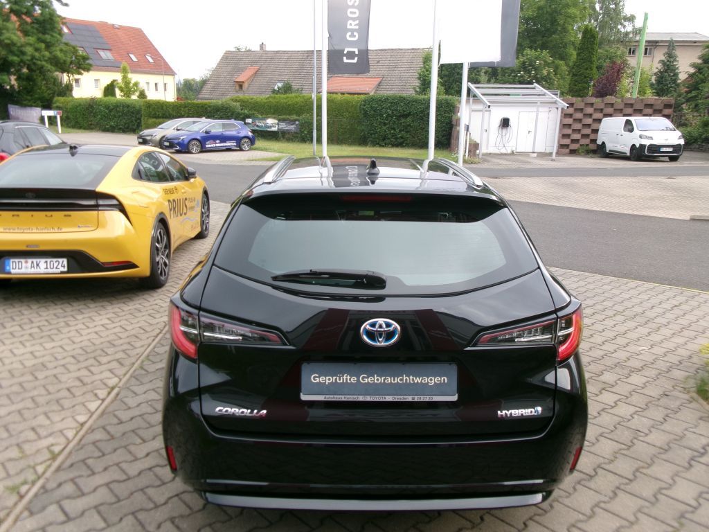 Toyota Corolla 1.8 Hybrid TS Comfort - Samsaru's Car Outlet