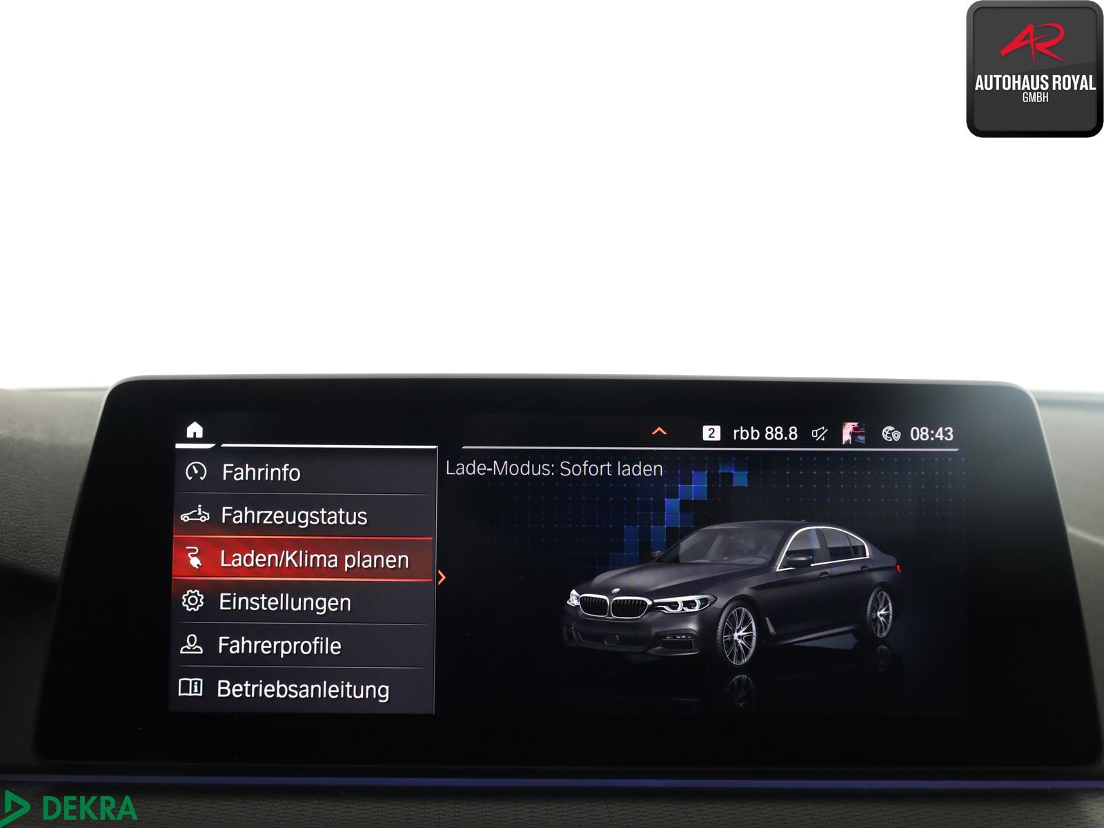 BMW 530 e x Drive M SPORT SHADOW HUD,KEYLESS,KAMERA