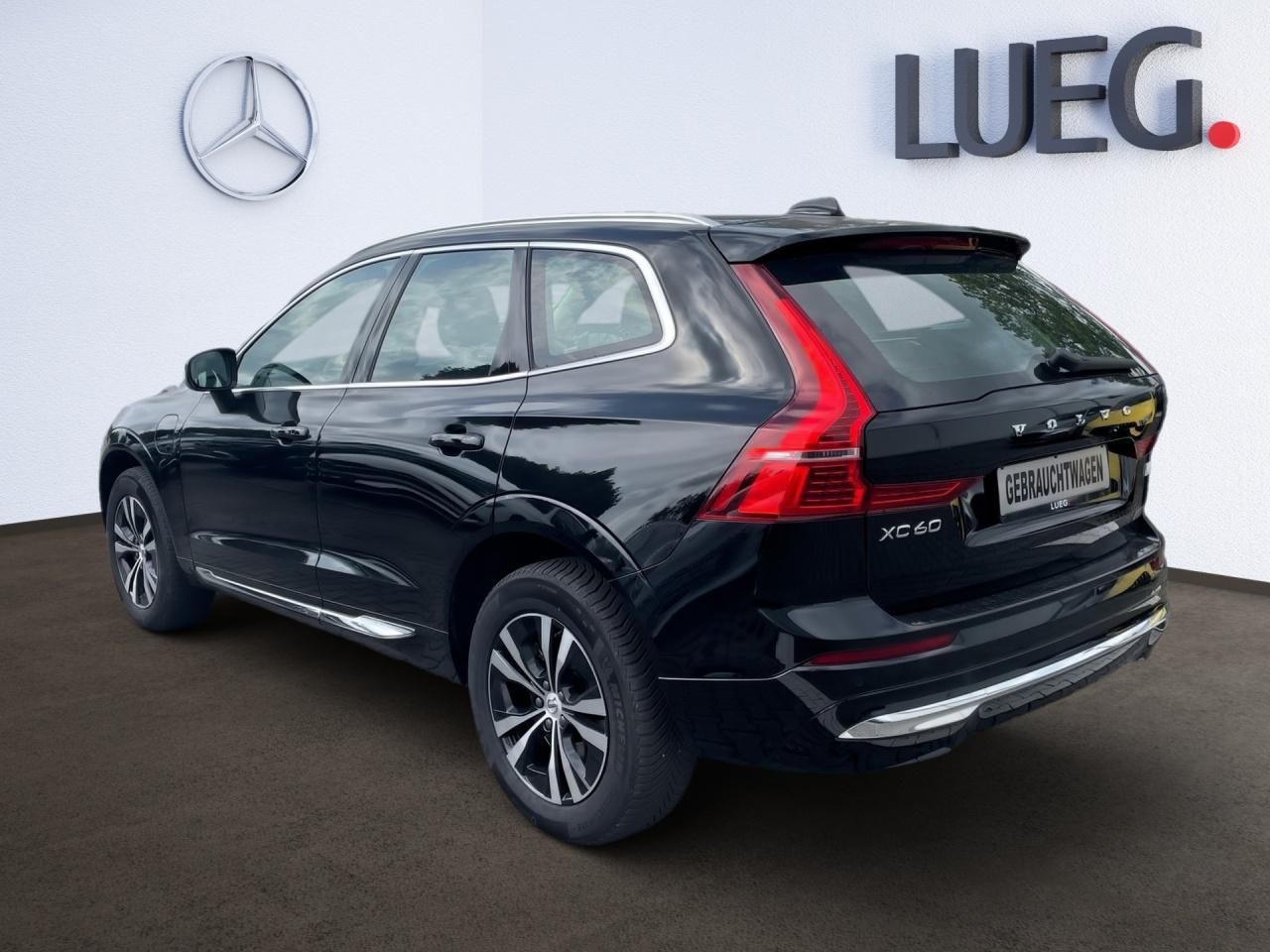Volvo XC 60 T6 AWD Inscription Expression Plug-In AHK