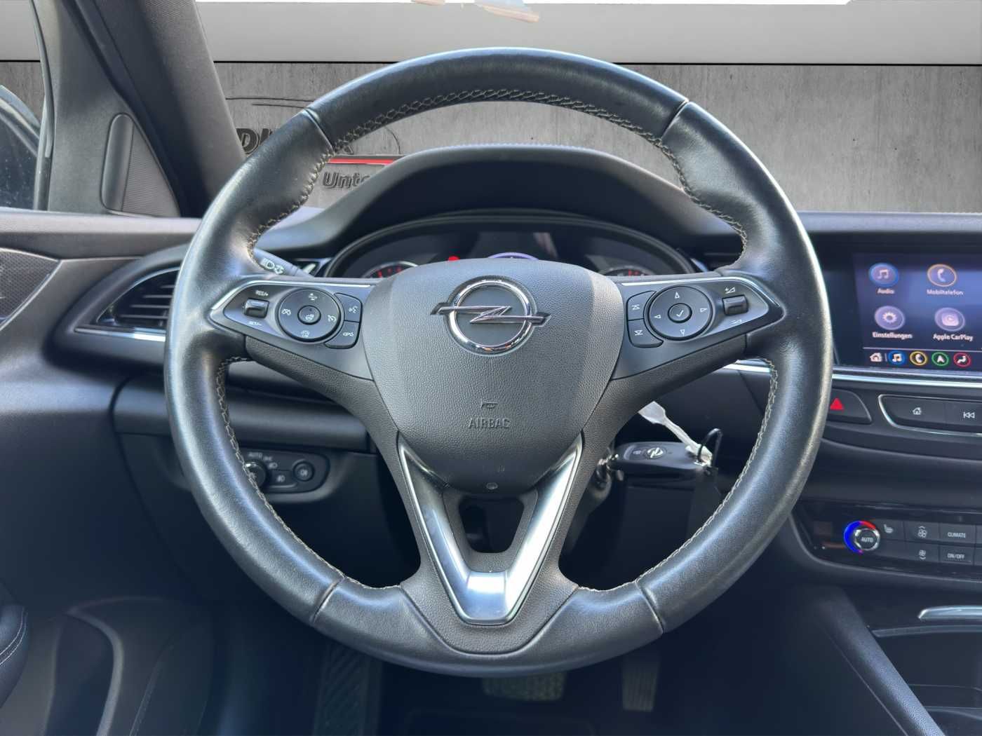 Opel Insignia ST 2.0 Elegance - Samsaru's Car Outlet