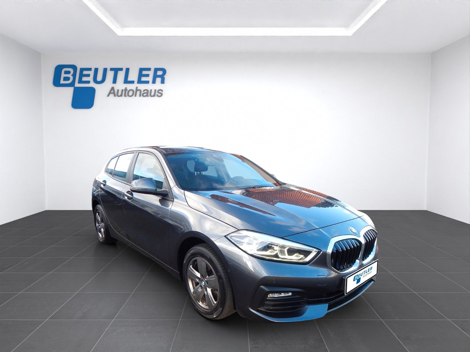 BMW 118iA Advantage - Samsaru's Car Outlet