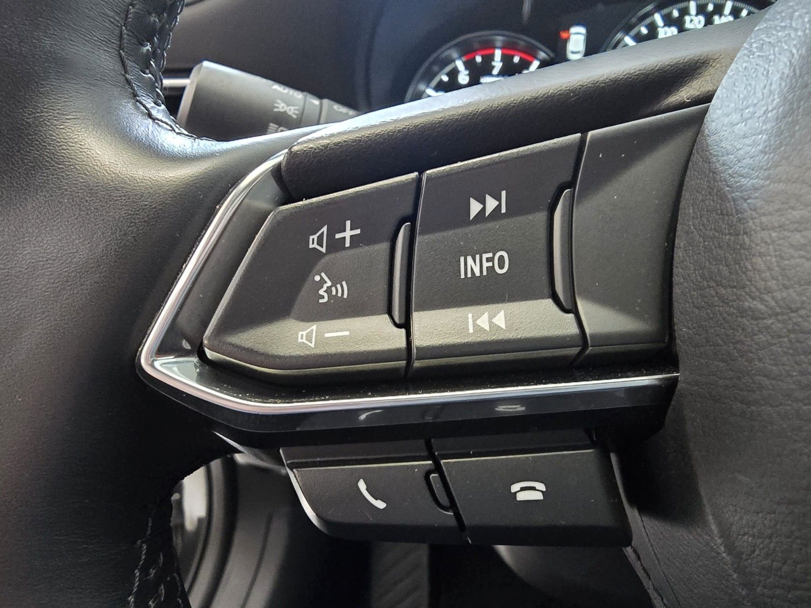 Mazda 6 Kombi Takumi *GSD*NAV*LEDER*SB*BOSE*360°