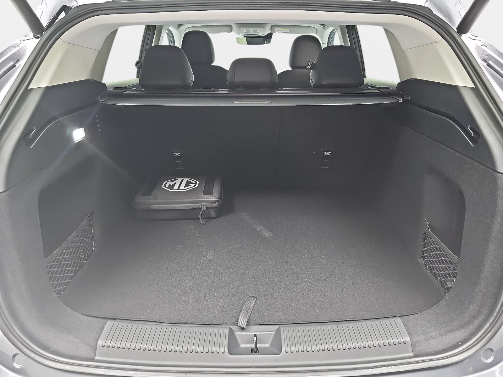 MG HS 1.5 PLUG-IN-HYBRID LUXURY LEDER 360-GRAD-KAME