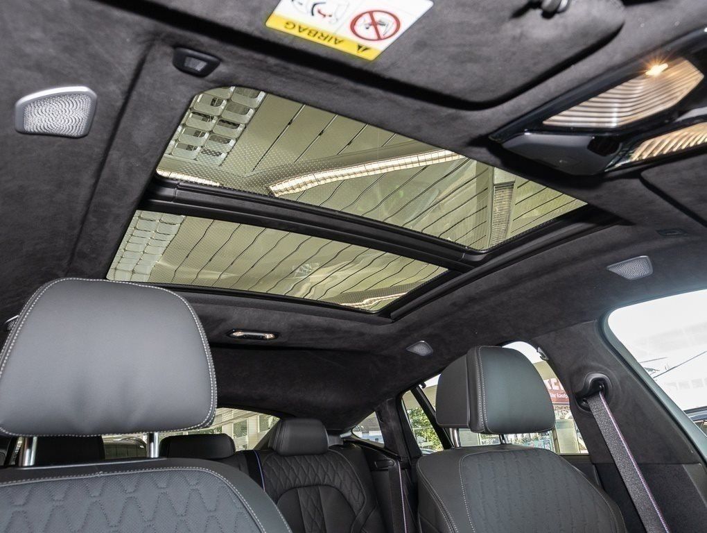 BMW X6 xDrive40d M Paket + B/W + Pano + DA Prof