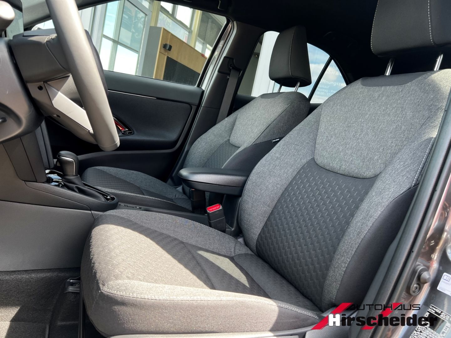 Toyota Yaris Cross Teamplayer 1,5 l Hybrid *Safety-Wint