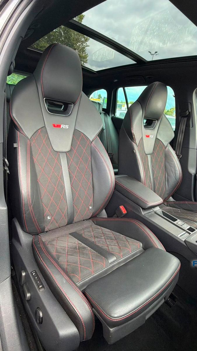 Skoda Octavia Combi 2.0 TDI RS DSG LED/Kamera/Pano